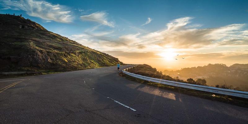 世纪盛年TV的全球化布局：如何通过本土化策略成功进军东南亚与欧洲市场